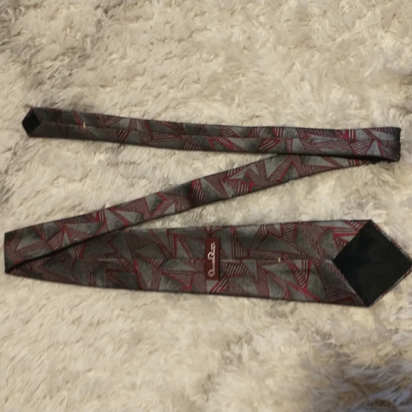 Oscar de la Renta silk geometric pattern necktie👔 - Picture 3 of 6